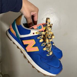 New balance shoes